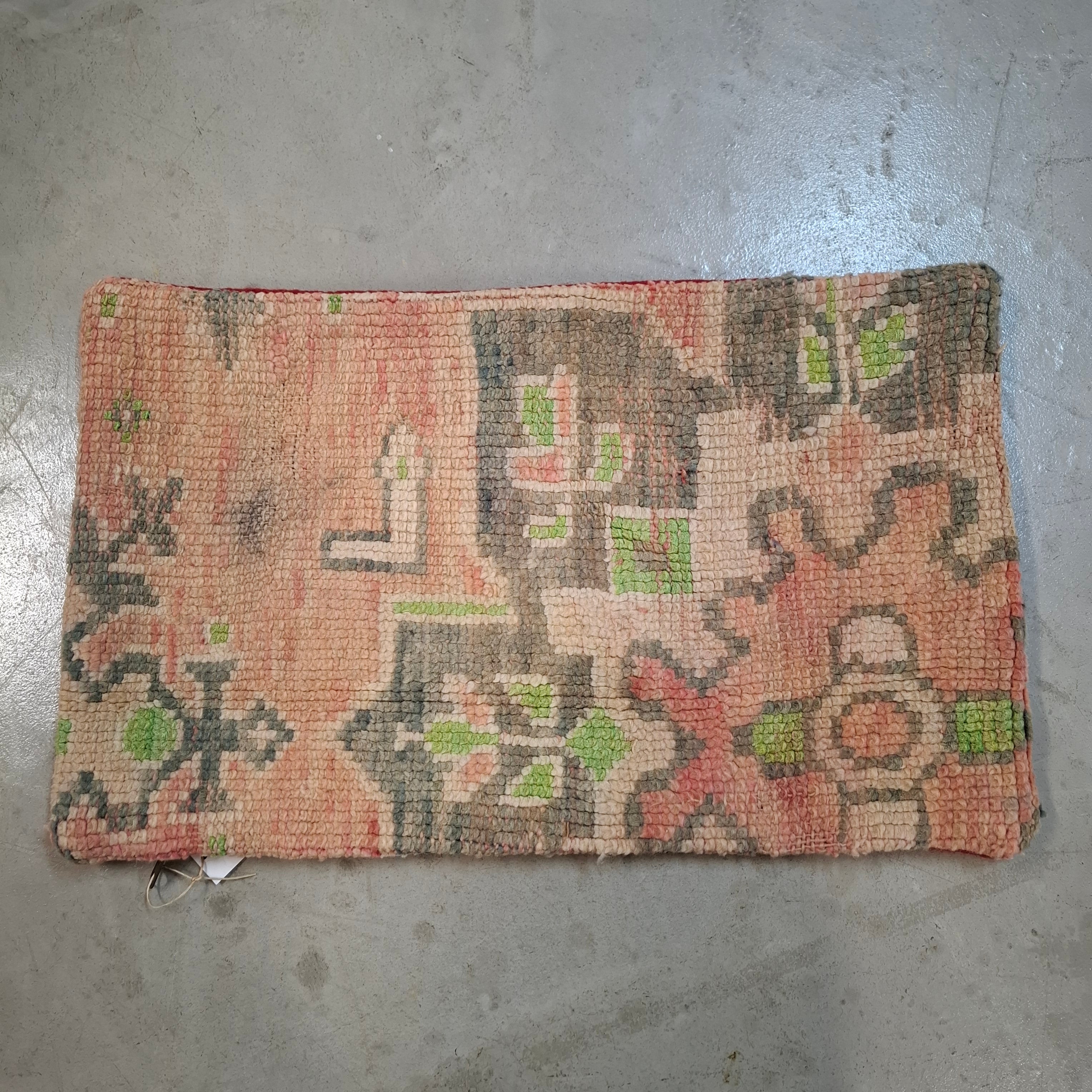 Vintage Boujaad Cushion