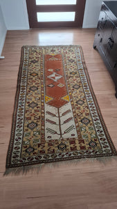 Maira // Vintage Moroccan Rug