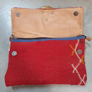 Zwina Tribal Clutch