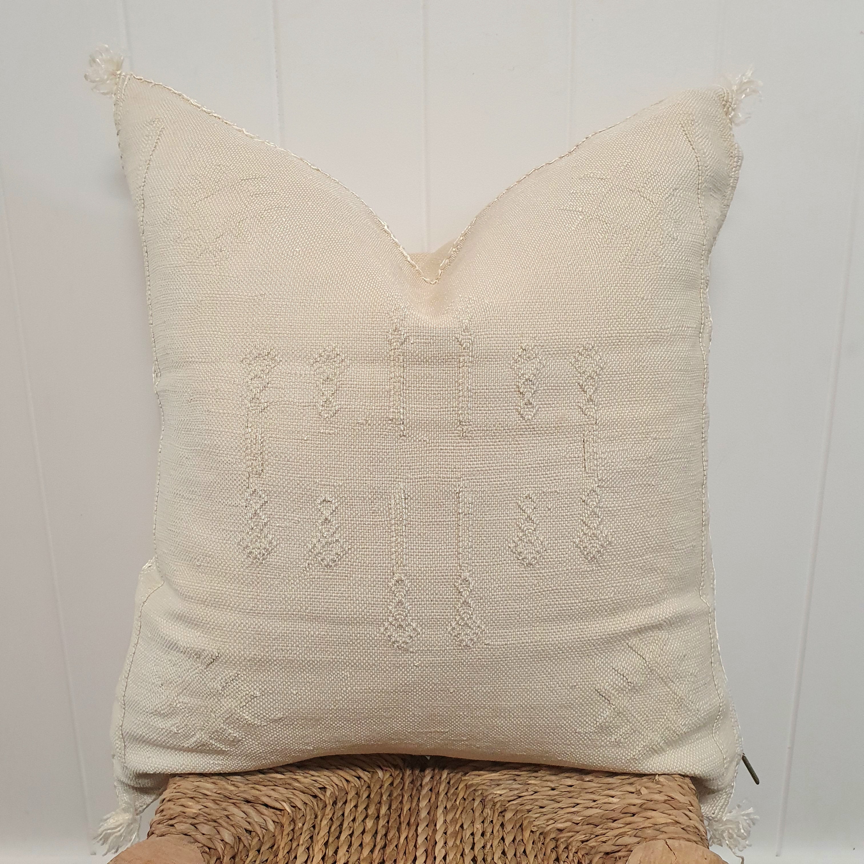 White cactus silk cushion cover 