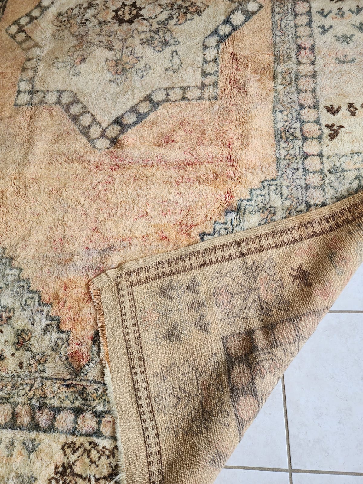 Moroccan vintage Boujaad rug backside