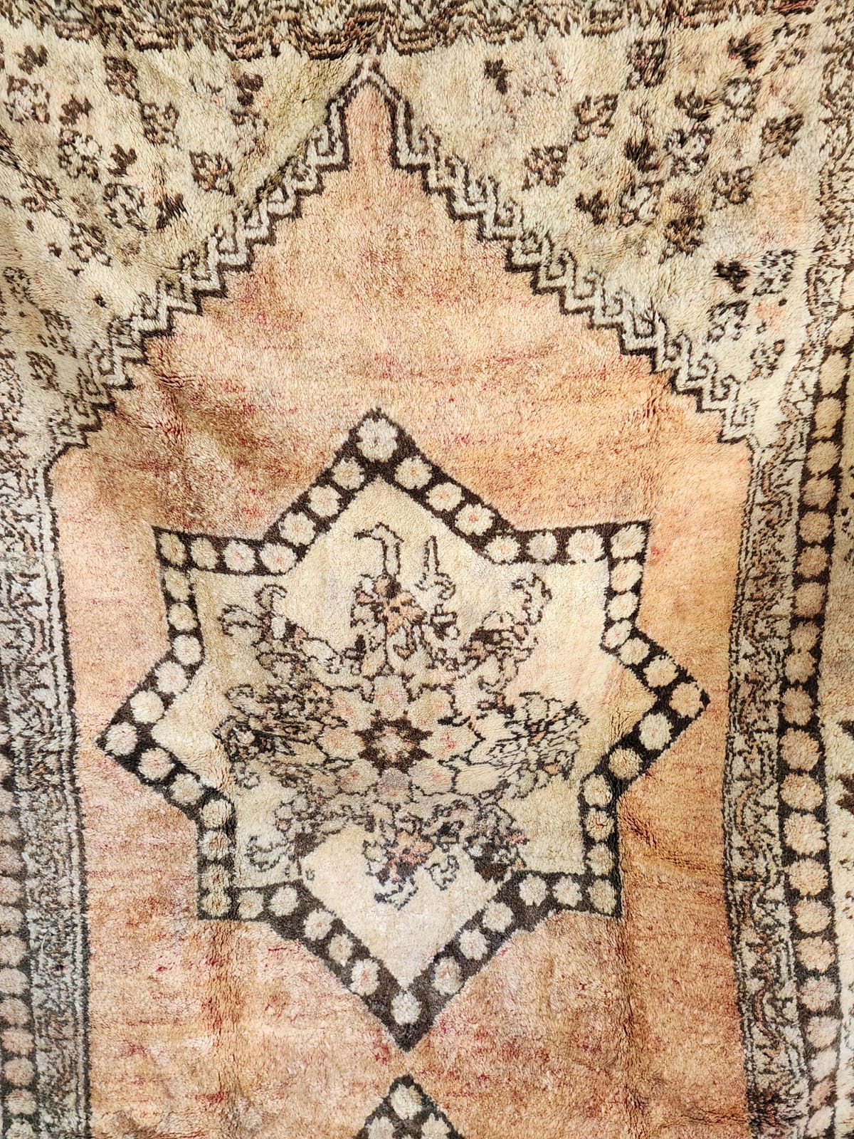 Moroccan vintage Boujaad rug
